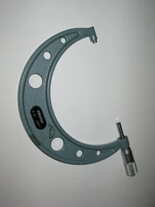 Mitutoyo Micrometer 5-6" No. 103-118. 0.0001" - Picture 1 of 2