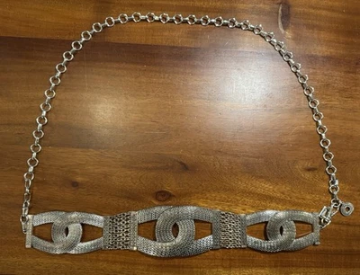 Cinturón de cintura Chico's para mujer cadena de metal eslabón de correo tono plateado ajustable Foto 1 de 4