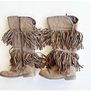 Botas Justice Altas con Flecos Talla 1 Boho - Imagen 1 de 8
