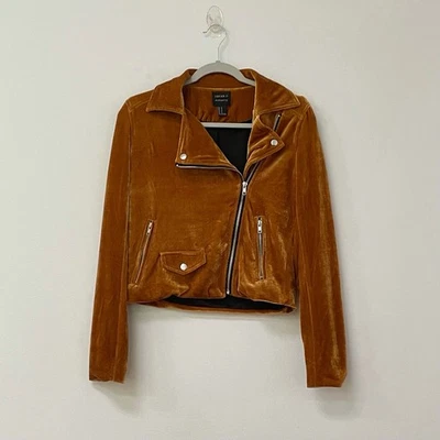 Chaqueta de moto Forever 21 contemporánea de terciopelo dorado para mujer talla M bolsillo con cremallera Foto 1 de 4