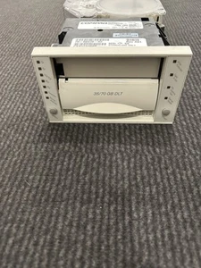 Compaq 35/70gb DLT 30-60085-01 Rev A01 3306 Series External Tape Drive - Photo 1/4
