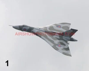1 X   AVRO VULCAN XH558 7x5 PHOTOGRAPH - Picture 1 of 12