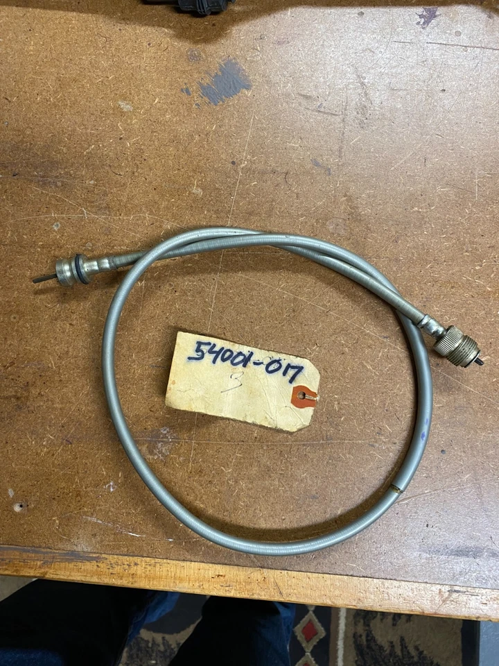 НОВЫЙ ИЗ СТАРЫХ ЗАПАСОВ OEM KAWASAKI A1 A1SS A7 A7SS КАБЕЛЬ СПИДОМЕТРА 54001-017 - Изображение 1 из 1