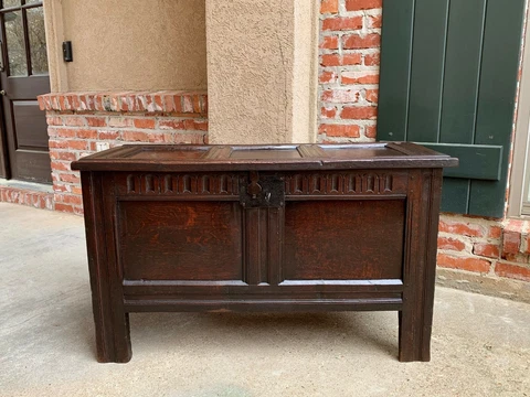 Antique English Carved Oak Coffer Trunk Chest Coffee Table Blanket Box Jacobean Cover