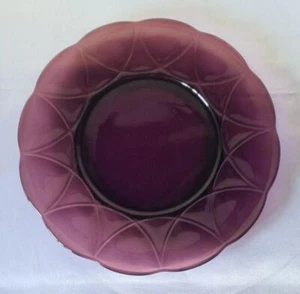 Hazel Atlas Newport Hairpin Amethyst Depression Glass 8.5" Luncheon Salad Plates - Picture 1 of 11