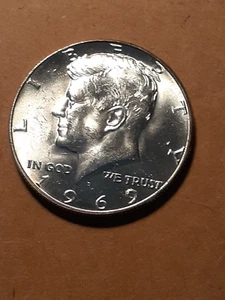 1969 D KENNEDY HALF DOLLAR 40% SILVER - Picture 1 of 2