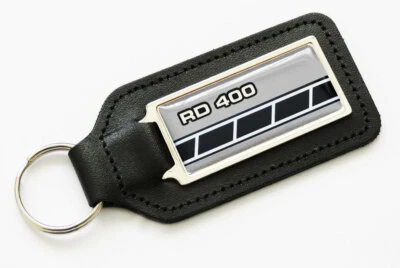 RD 400 Silver With Black Speed Blocks Leather Keyring Key Fob for Yamaha RD400 - Image 1 of 2