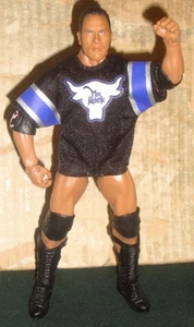 WWE WRESTLING FIGURE MATTEL ELITE THE ROCK WITH FOOTBALL SHIRT - Picture 1 of 1