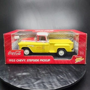 Camioneta diecast Coca-Cola 1955 Chevy Stepside 1:18 Johnny Lightning nueva🚚 - Imagen 1 de 6