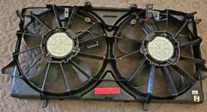 Dorman 621-619 Engine Cooling Fan Assembly Compatible Cadillac / Chevrolet GMC - Picture 1 of 5