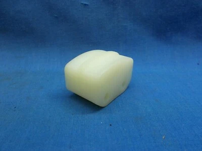 Yamaha 2J5-22178-01. Bloque tensor de cadena OEM. Se adapta a Yamaha YZ80. Foto 1 de 4