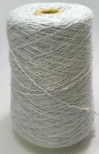 Cono - Cono de medio kilo - 2500 ypp Algodón Acrílico Rayón Sport - Estaño TM - Imagen 1 de 1