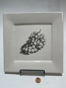 ARTFUL ENVIRONMENTS Pottery Ceramic Grape Square 8.5" Hanging Plate - Picture 1 of 2