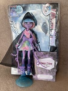 Monster High Doll Haunted Student Spirits River Styxx With Box