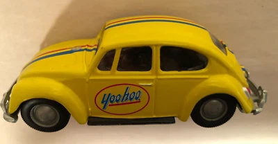 CORGI yoohoo Volkswagen Beetle 1200 Saloon Collector Model 1/43 - Image 1 of 4