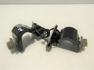 SKODA YETI 2014-17 PAIR OF TAILGATE HINGES (5 DOOR) 5J0827301A O9990 - Picture 1 of 7