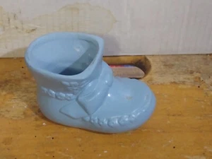 1 Porcelain Blue Colored Boot Box 22 - Picture 1 of 2