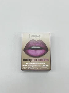 Lápiz labial Kat Von D Vampira Ombre con tachuelas Kiss Duo White Out & Vampira - 0,035 oz - Imagen 1 de 5