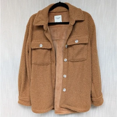 NUEVO CON ETIQUETAS Abercrombie & Fitch Peluche Polar Suave Sherpa Camisa Botón Chaqueta, Talla S Foto 1 de 4