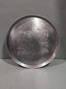 Wilson Specialties Co Vintage Hand Wrought Aluminum Serving Tray - Bild 1 von 5