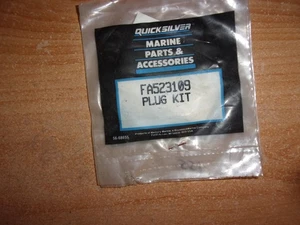 GENUINE  MERCURY Plug Kit FA523109 1985-89 85HP FORCE 1986-1989 125HP FORCE - Picture 1 of 2