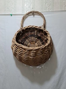 Wall Mount kubu whole rattan basket ideal for flowers inside or outside , - Picture 1 of 18