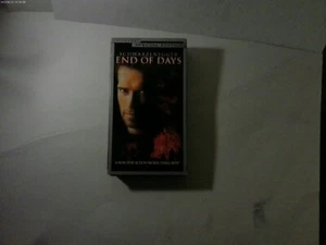 End of Days (VHS, 2000) UNIVERSAL SPECIAL EDITION - Bild 1 von 1