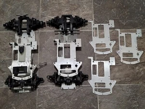 VINTAGE RARE SG SPACE EUROPA CHASSIS LOT 1/8 SCALE 2WD RC CAR CHASSIS RARE !!!!! - Picture 1 of 7