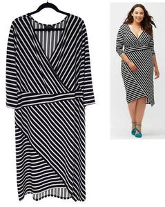 Black & White Striped Stretch Asymmetrical Midi Dress Size 18/20 2X Bodycon Plus - Picture 1 of 6