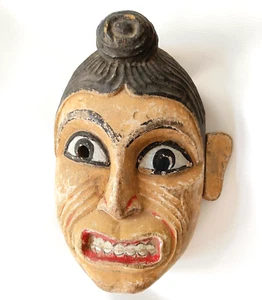 Bonita máscara antigua de festival ritual asiático Sri Lanka antigüedades tribales ceilonesas - Imagen 1 de 4