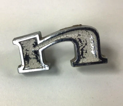 Pontiac LeMans 1967 1968 1969 letra "N" emblema guardabarros OEM Foto 1 de 4