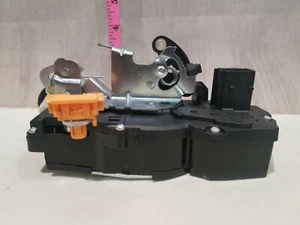 REAR LEFT DOOR LOCK LATCH ACTUATOR FITS OEM CADI CTS 931-398 OR 931398 READ - Picture 1 of 7