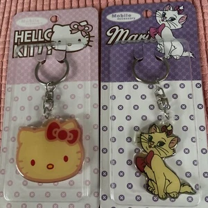 2 lindos llaveros de acrílico Hello Kitty N Marie LO ÚLTIMO llavero nuevo dulce - Imagen 1 de 7