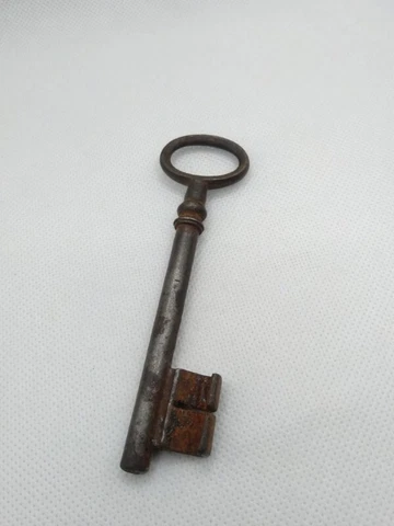 Big Antique Victorian French Skeleton Iron Key Furniture Barrel Key Door Key Cover