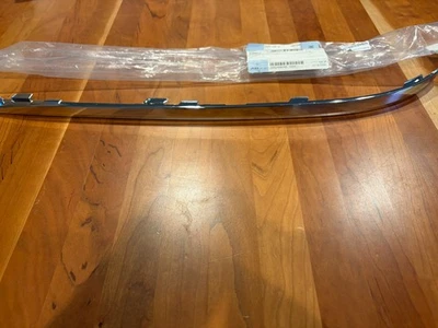 Parachoques izquierdo cromado tira bmw 51117295271 original nuevo Foto 1 de 2