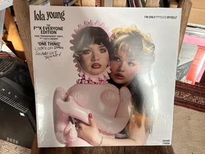 LIMITED LOLA YOUNG I'M ONLY F**KING MYSELF EXCLUSIVE TRANSPARENT VINYL & INSERT - Foto 1 di 5