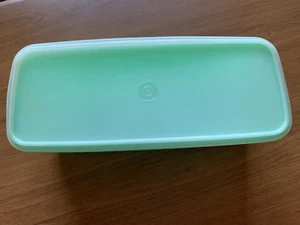 Tupperware Celery Crisper Jade Green Vegetable Bread Keeper #782 3 Piece - Picture 1 of 10