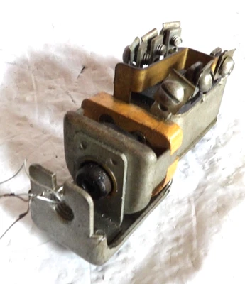 Interruptor de faros Ford Customline 1952 53 caja de zapatas Foto 1 de 2