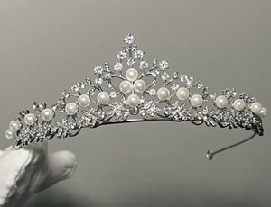 NEW Princess Tiara Crown faux Pearls Bride Hairbands Wedding Hair Silver-tone - Picture 1 of 18