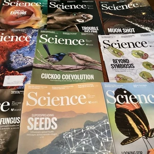 Science Magazines Set Of 9 Issues From 2024 - Picture 1 of 8