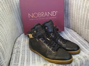 Damenschuhe Halbschuhe Boots Sneaker Schwarz/Gold Gr.41 NOBRAND neuwertig - Bild 1 von 12