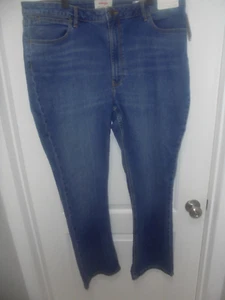 Wrangler Womens Blue Denim High Rise Waist Pockets Jeans Size 22W x 32 - Picture 1 of 5
