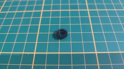 Engrenage de mécanisme de vitre 72E N°72 Renault R8 Gordini 1/8 Eaglemoss A67 - Photo 1/2