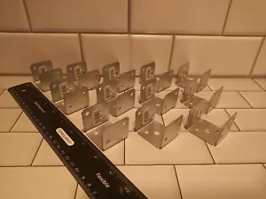 12 Simpson Strong-Tie Wood 2X Rigid Tie Intersection Connectors RTU2 Ships FREE - Picture 1 of 6