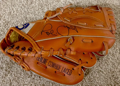 VTG MLB Milwaukee Brewers “Robin Yount” Youth Glove - RHT - Pepsi Promo - B1 Cover