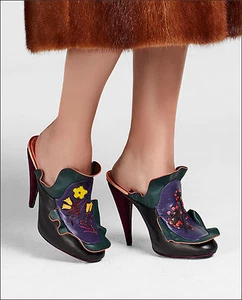NIB $1,550+ FENDI Embroidered Waves Mule Floral Ruffled Leather Shoes Heel EU 39 - Picture 1 of 6