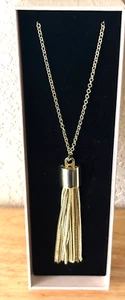 NIB Victoria's Secret Limited Edition Long Chain Necklace Tassel Charm Pendant - Picture 1 of 9