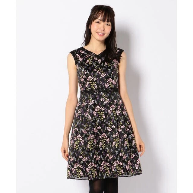 Vestido bordado floral TOCCA LOTUS ROSE preto feminino tamanho 0 /S usado - Imagem 1 de 4