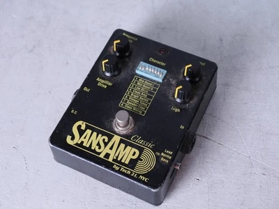 TECH21 SansAmp Classic Black Effect Pedal Musical Instruments & Gear READ - Image 1 of 3