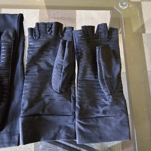 Copper Right Hands Right Full Arm Compression Gloves Support Joint Pain Relief - Picture 1 of 5
